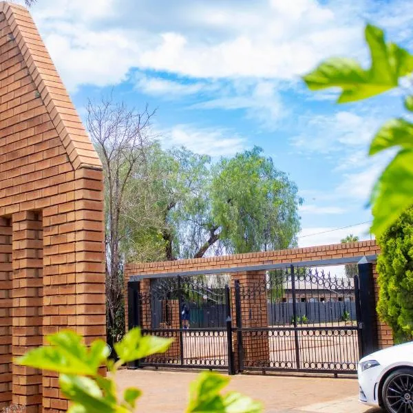 Travel Shift Accommodation، فندق في Northam