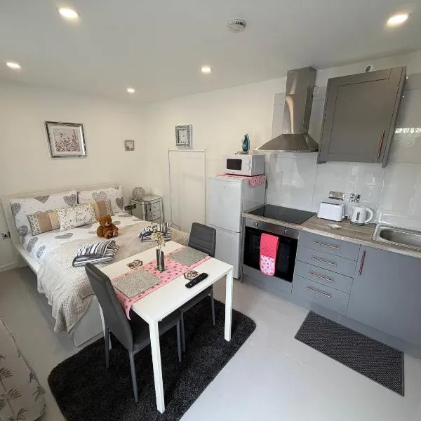 Cosy Central Studio w Parking Walk Everywhere, hotel di Canterbury