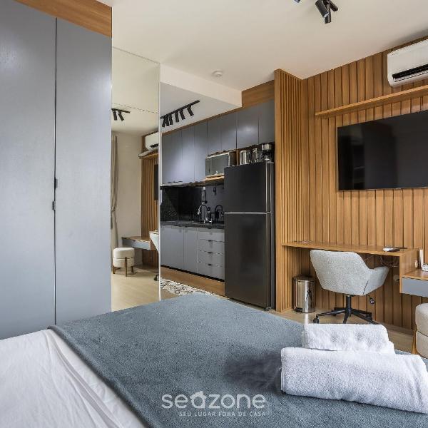 Studio moderno c/ varanda a 850m do Metrô MSZ0504
