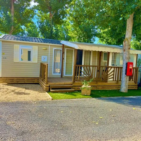 Mobil Home 2CH Bien Equipé Valras-Plage, Hotel in Sérignan