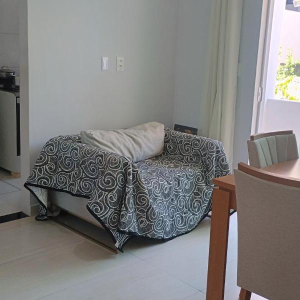 Lindo e aconchegante apartamento a 3min da praia - Foto 2