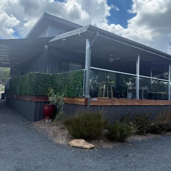 Banksia apartment - Escape to Serene Rural Bliss!, hotel en Inverell