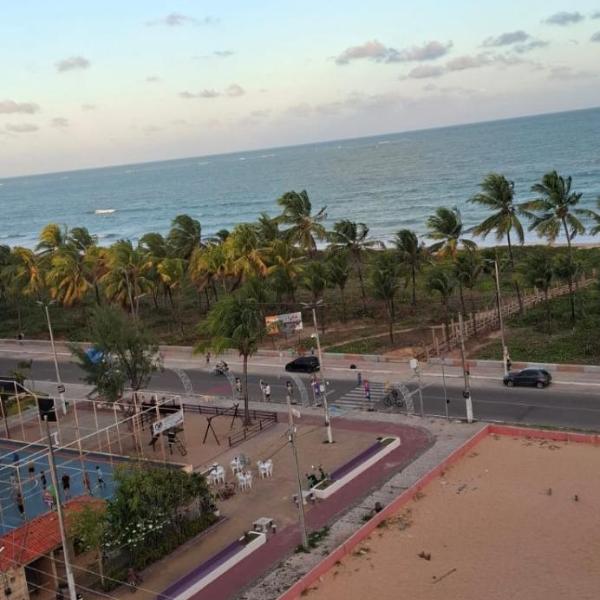 Pé na Praia Intermares