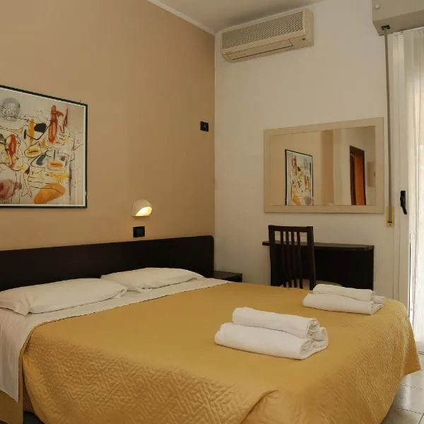 Hotel Villa Dina, hotel en Rímini