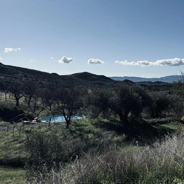 MOZa LUZe - Off Grid Casa Rural, hôtel à El Pilar y Provincias