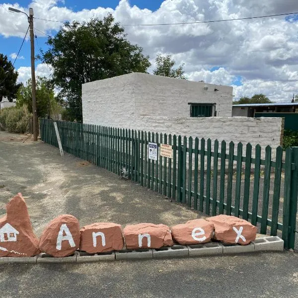 Skrywershuisie Anneks, hotel em Sutherland