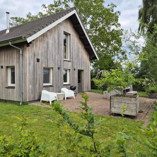 Recreatiewoning De NieuwenHof, hotel in Melderslo