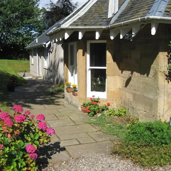 Cantrip Cottage, hotel in Falkland