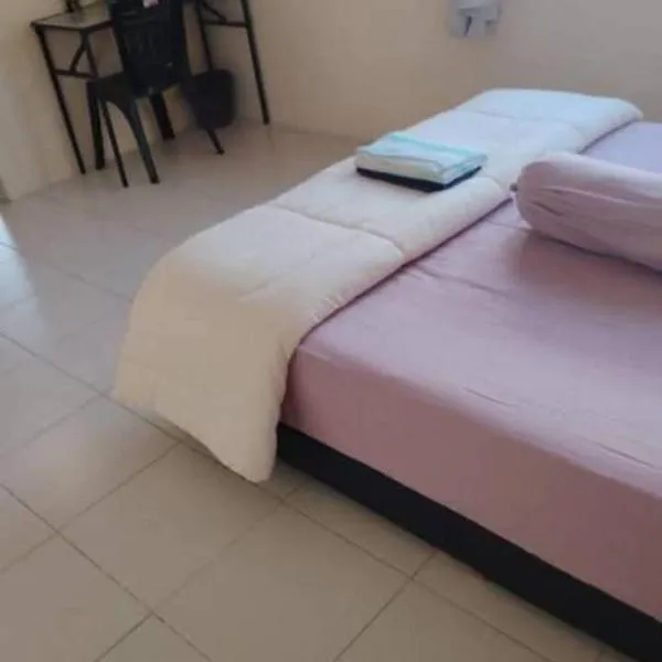 Happy Raub Guest House, hotel sa Raub