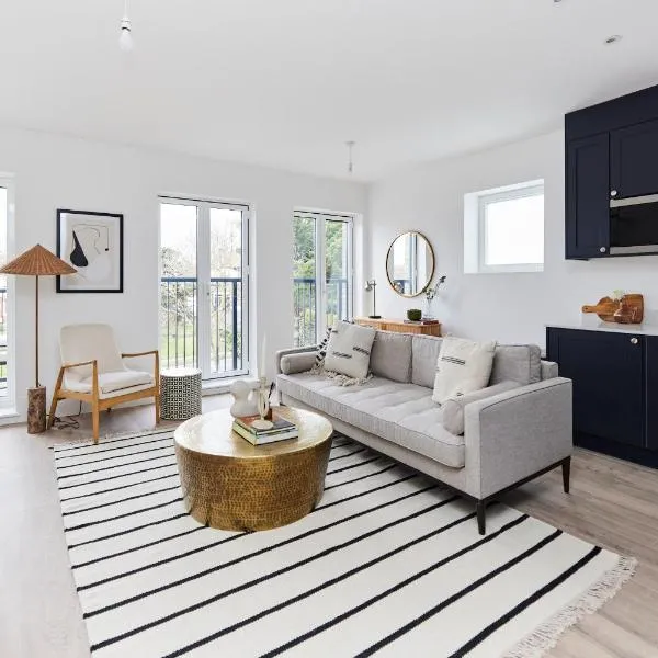 2-Bed Apartments a Short Walk to Wembley Stadium, Hotel in London