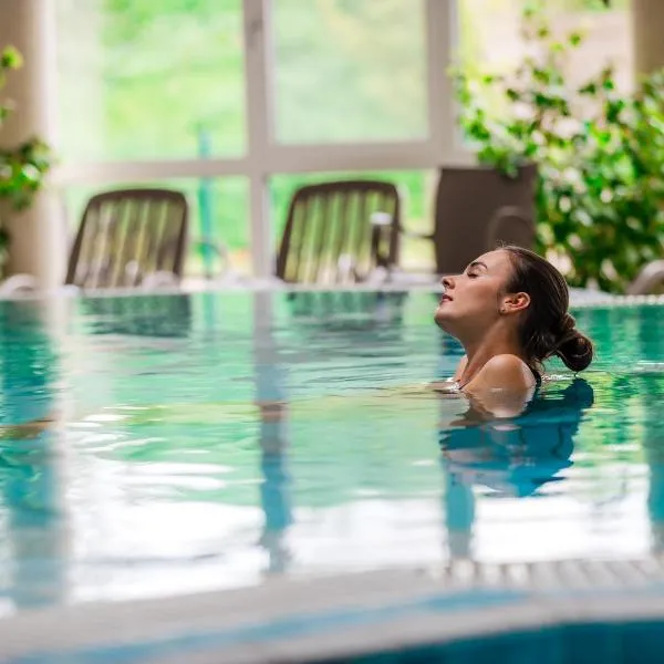 Hotel Club Tisza、Lakitelekのホテル