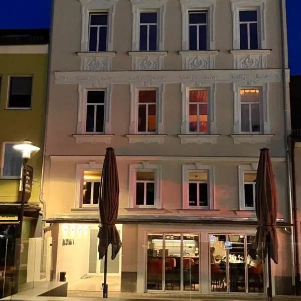 Maxplatz, Hotel in Rehau