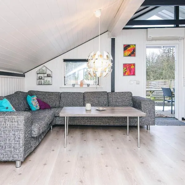 4 person holiday home in Toftlund, hotel a Toftlund