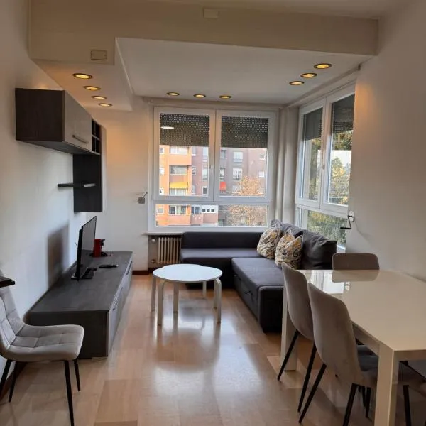 Lovely apartment in Gallarate, hotell sihtkohas Gallarate
