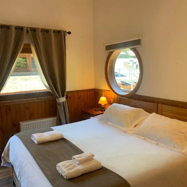 HOTEL & HOSTAL CHIL'IN, Las Trancas, hotel u gradu Las Trankas