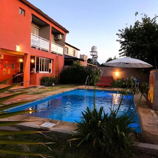Los Aromos, hotel in Federación