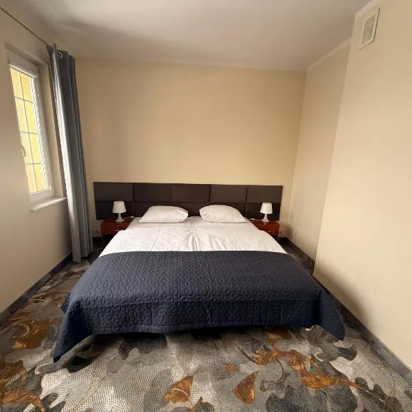 Hotel Gryf, ξενοδοχείο σε Kościerzyna