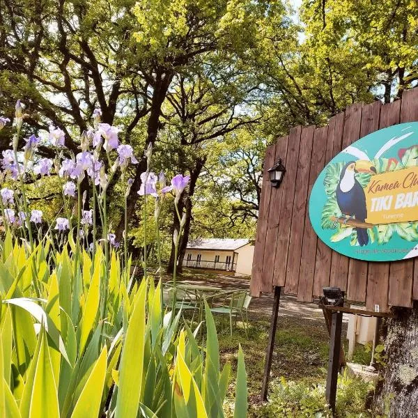 Kamea Club La Gironie – hotel w mieście Turenne