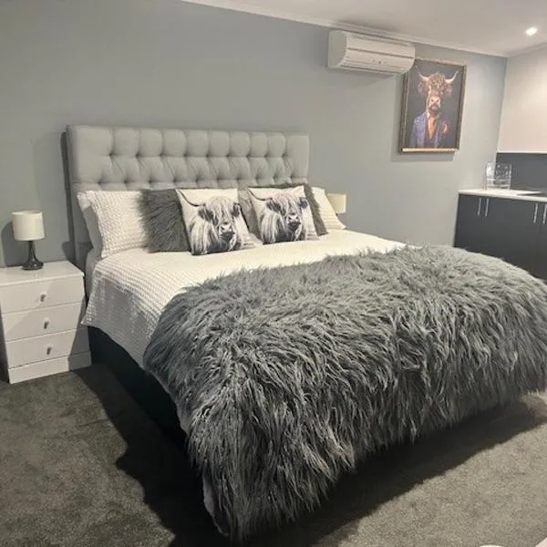 Thornton Hideaway Private Standalone Retreat, Walk to Cambridge Town Centre, hotel sa Cambridge