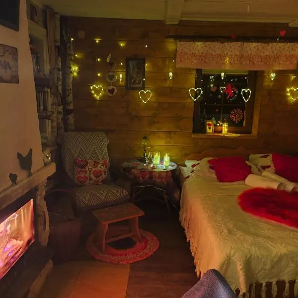 Agroturystyka LipoweWzgórze domek Antek, hotel Tereszpolban