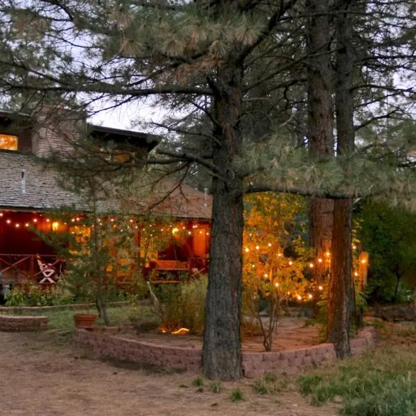 Artist Chalet, hotell i Flagstaff