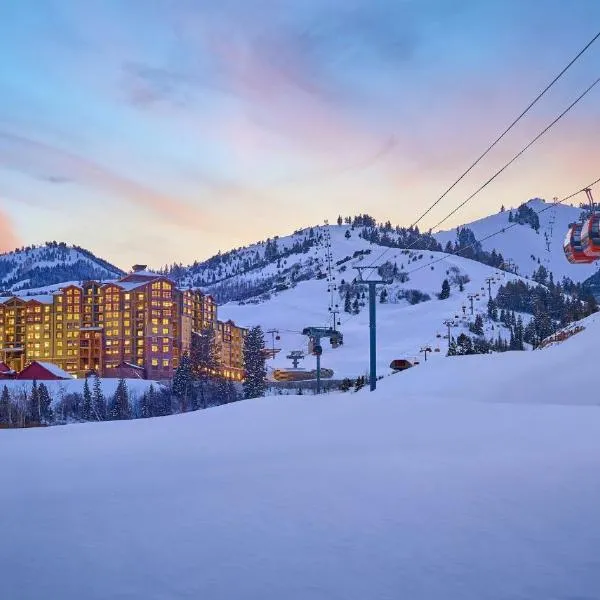 Grand Summit Hotel - Canyons Village, a RockResort, hotel em Park City