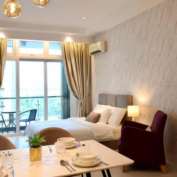 Riverine Diamond Condo - Kuching - Vacay Home, хотел в Кучинг