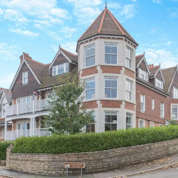 2 Bed in Swanage oc-t30196, hotel v mestu Swanage
