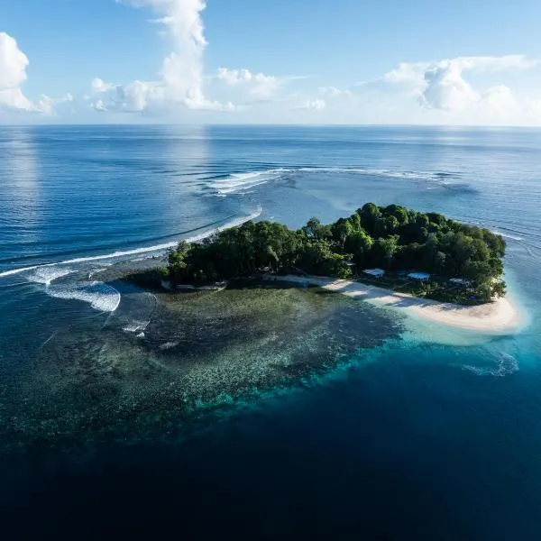 Na Finua Island Resort, hotel en Na Finua Island