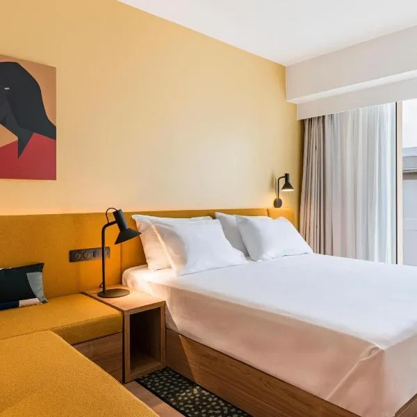 Viesnīca Hampton by Hilton Bordeaux Merignac Airport pilsētā Meriņaka