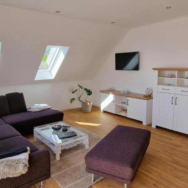 Ferienhaus Strandallee 10a, hotel em Burhave