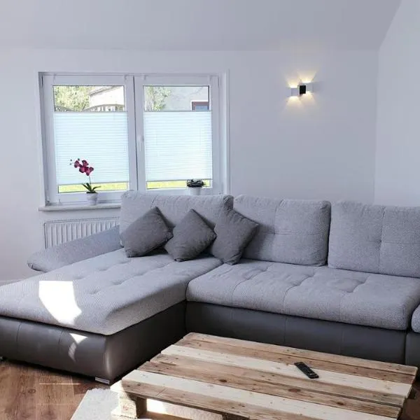 Ferienhaus Strandallee 8, Hotel in Burhave