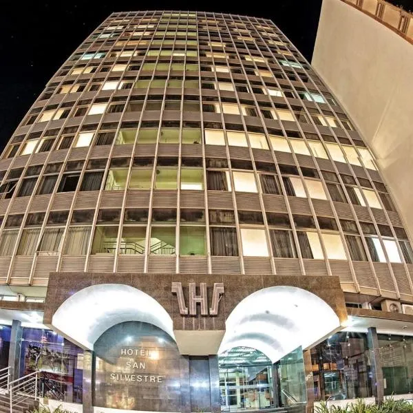 Hotel San Silvestre, hotel v mestu Tubarão