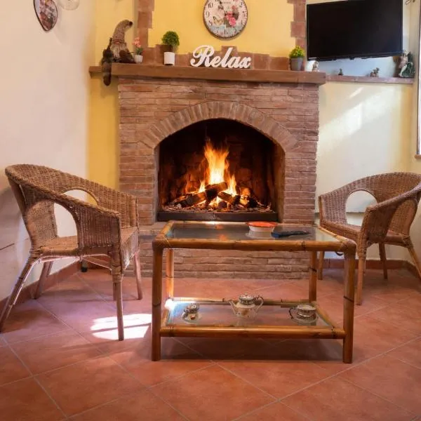 Tolfa में, होटल La Casa Dei Fiori