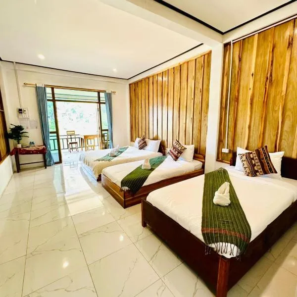 Nong khaiw Cam U G H – hotel w mieście Nongkhiaw