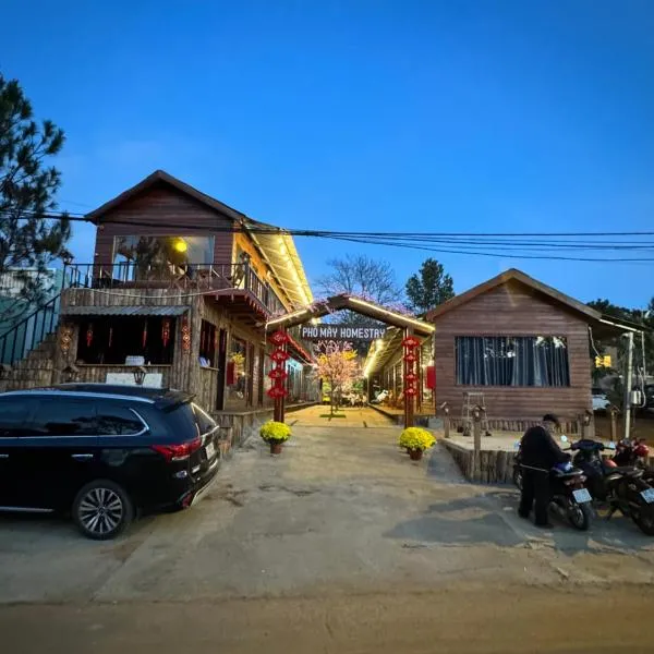 Phố Mây Măng Đen 3, hotel u gradu Kon Plong
