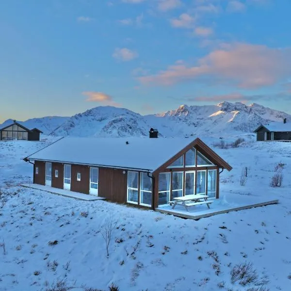 Lofoten Links Lodges, готель у місті Gimsøy