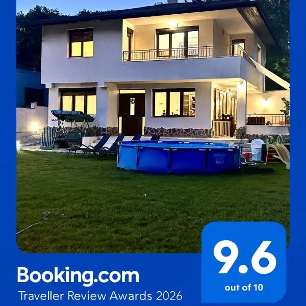 Villa Amity, Hotel in Warna