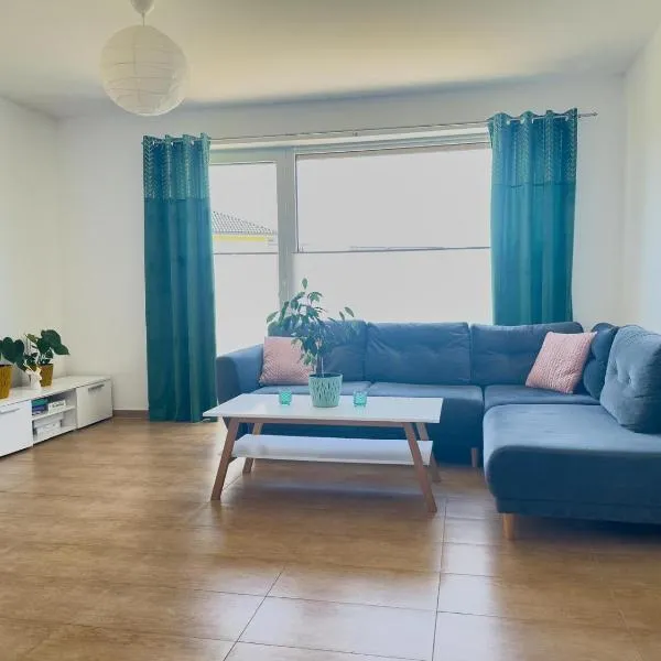 Ferienwohnung، فندق في Neudenau