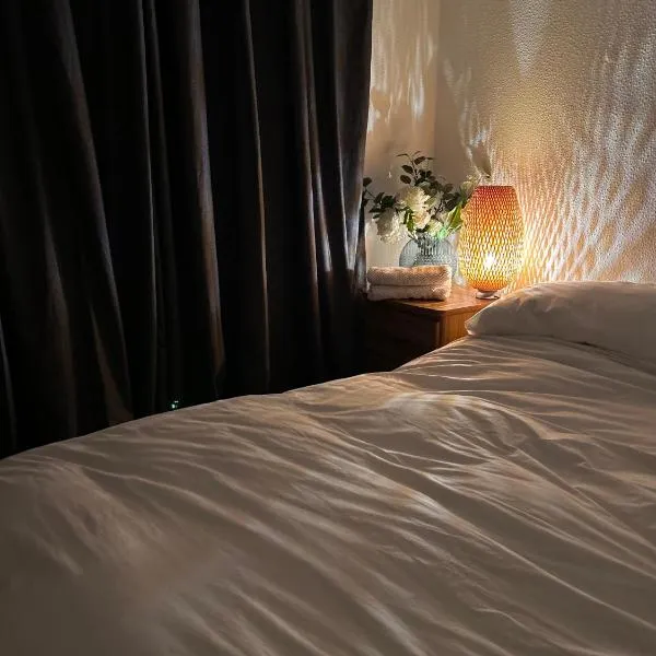 The little flowers, Hotel in Salisbury