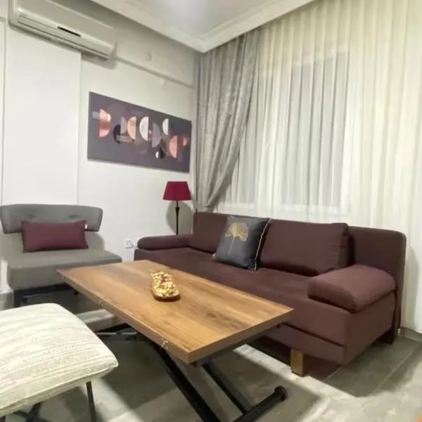 Your New, Comfortable and Cozy Home in the Center, Hotel in Seferihisar