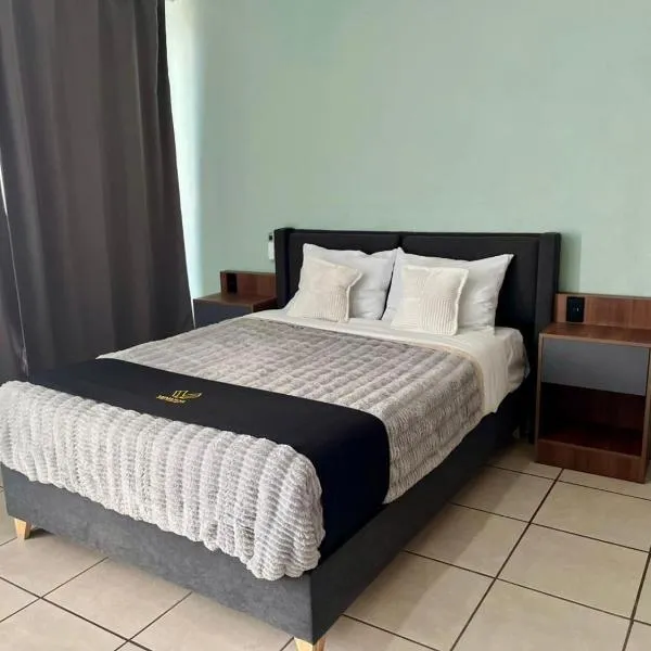 2 VENATOR House Boutique, hotel a León