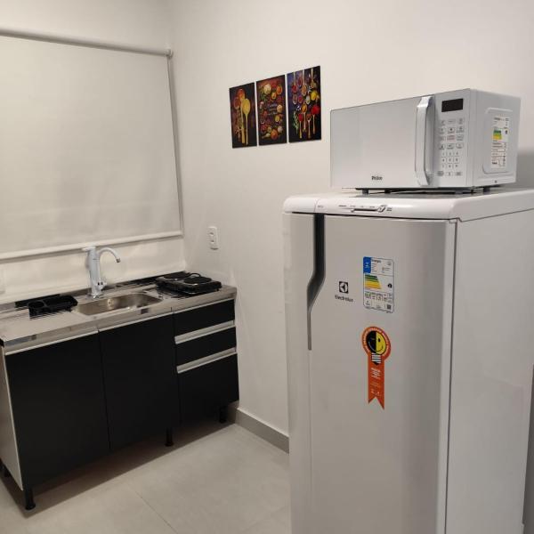 Studio com Ar condicionado, Boa Localização, Internet Rápida 2 - Foto 4