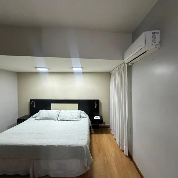 Urban II - Cómodo monoambiente en pleno centro, Hotel in San Juan