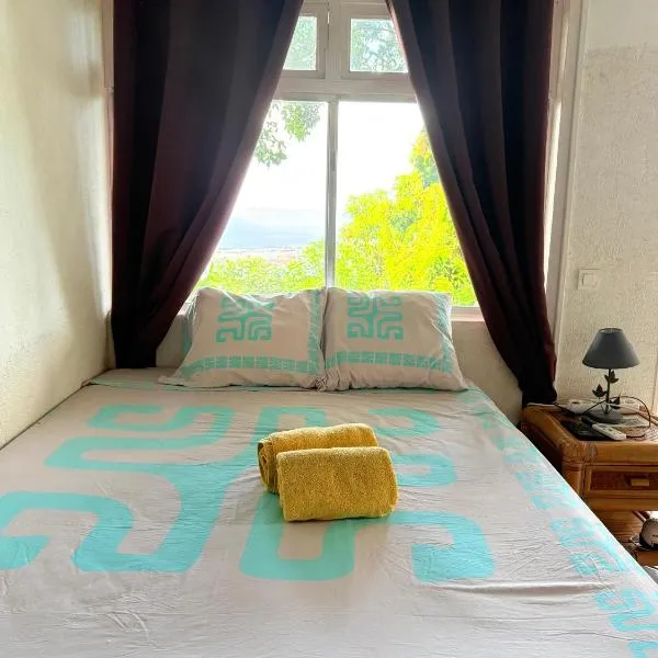 Bungalow Pamatai Sky, ξενοδοχείο στο Faaa