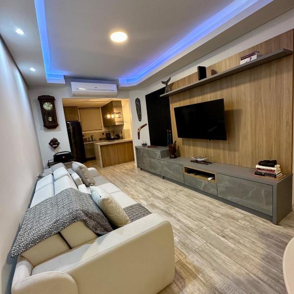 Excelente apartmento em frente à praia