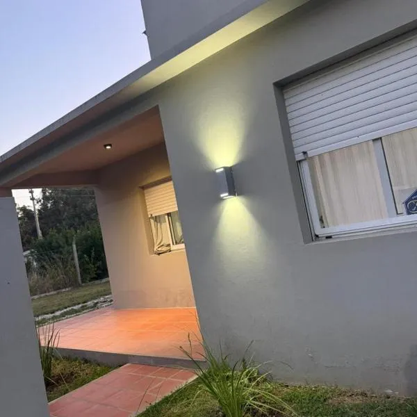 Doña Mercedes，Verónica的飯店