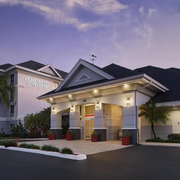 希爾頓惠庭套房酒店- 戴托納海灘快道-機場，戴通納海灘的飯店