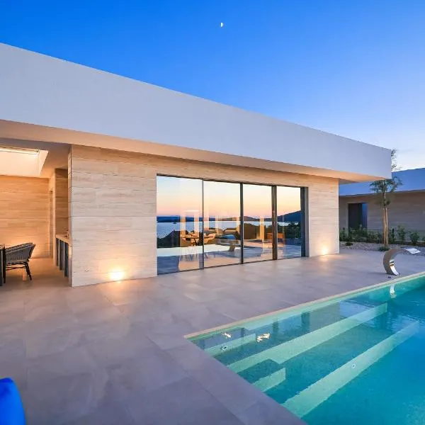 Villa View, hótel í Ugrinići