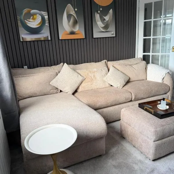 Nessy5 Apartment, hotel in Inverness